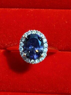 10K Yellow Gold Purple Strontium Titanate White Sapphire Halo Ring Size 6.75